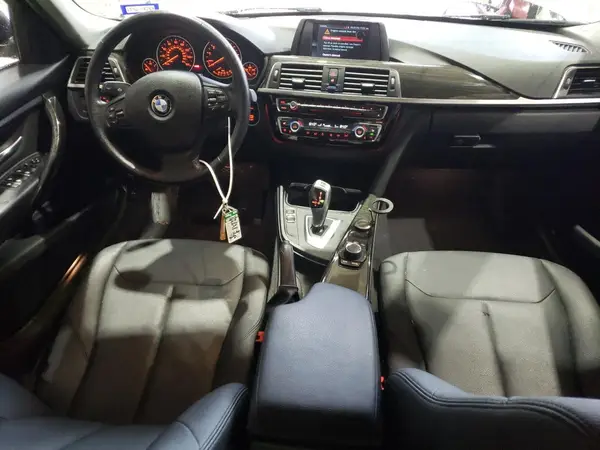 WBA8E1G54JNU90634 2018 BMW 3ER - Image 8