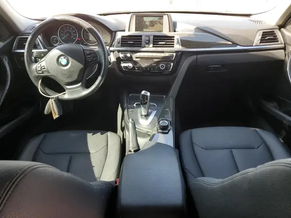 WBA8E1G54JNU91184 2018 BMW 3ER - Image 8