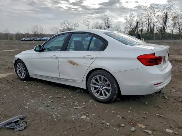 WBA8E1G55GNT34353 2016 BMW 3ER - Image 2
