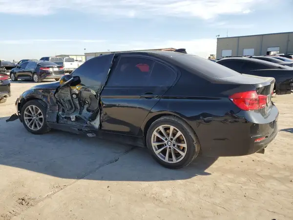 WBA8E1G55GNT34501 2016 BMW 3ER - Image 2
