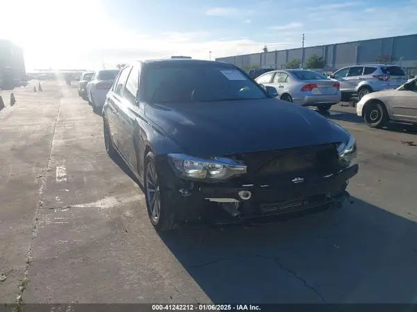 WBA8E1G55GNT36779 2016 BMW 3ER - Image 1