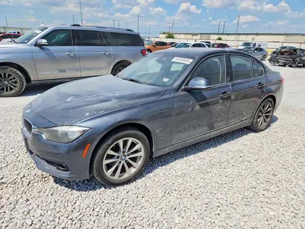 WBA8E1G55HNU12972 2017 BMW 3ER - Image 1