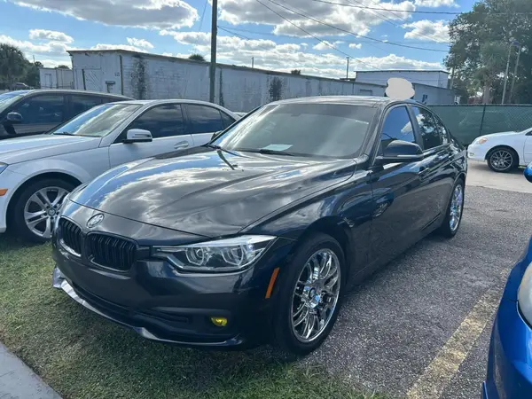 WBA8E1G55JNU88780 2018 BMW 3ER - Image 2