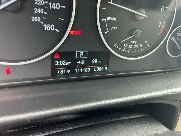 WBA8E1G55JNU88780 2018 BMW 3ER - Image 8