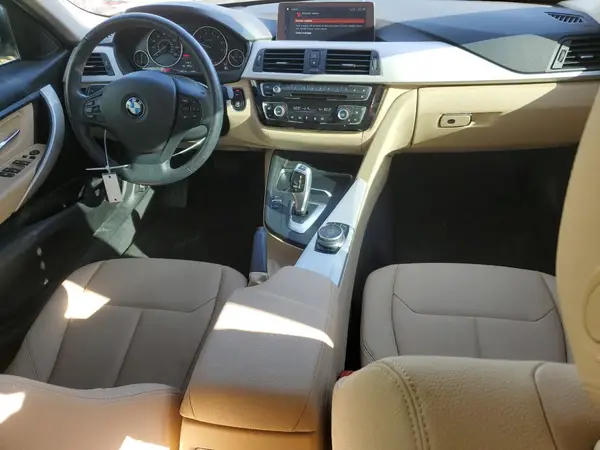 WBA8E1G55JNU91579 2018 BMW 3ER - Image 8