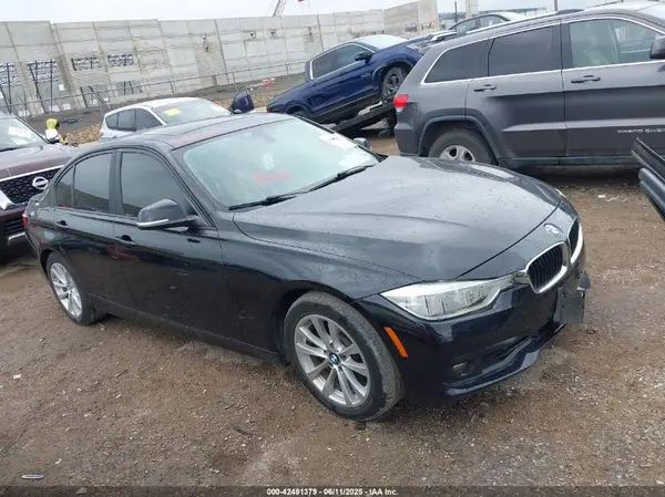 WBA8E1G55JNU92408 2018 BMW 3ER - Image 1