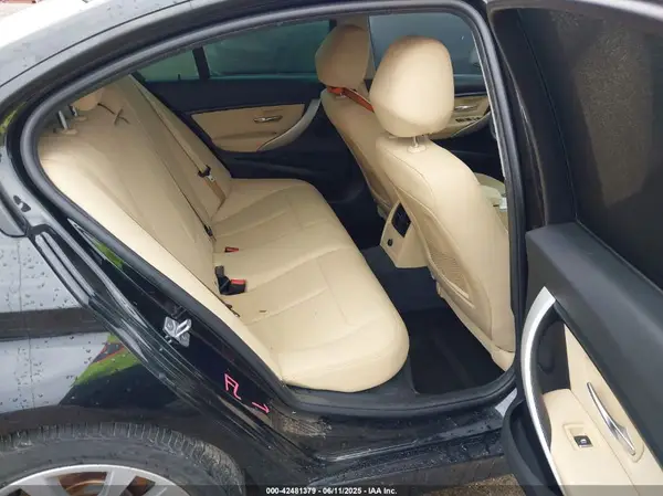 WBA8E1G55JNU92408 2018 BMW 3ER - Image 8
