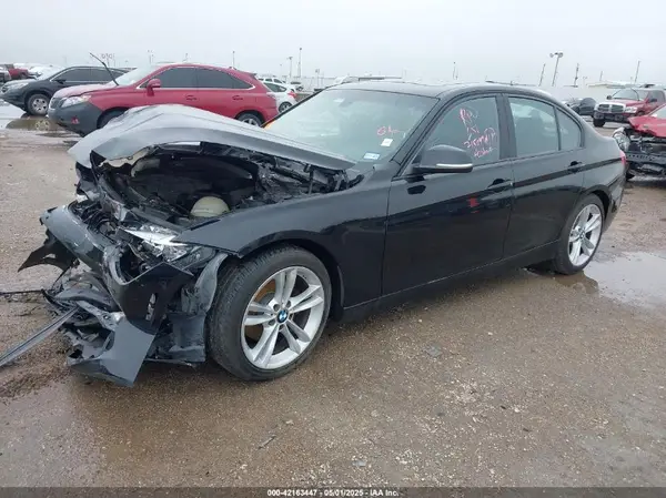 WBA8E1G56GNT33924 2016 BMW 3ER - Image 2