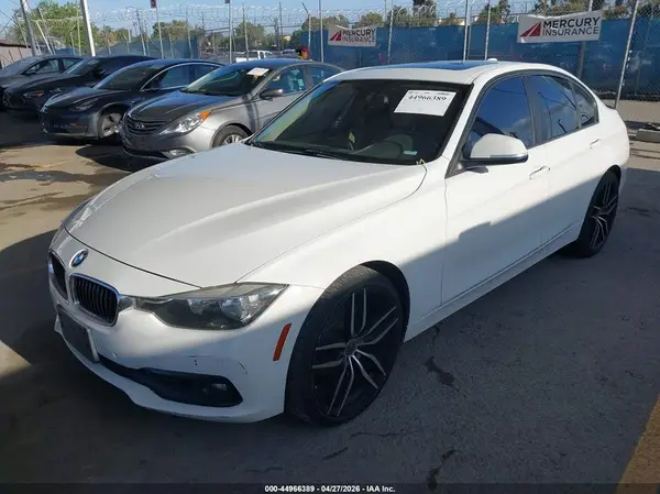 WBA8E1G56GNT34720 2016 BMW 3ER - Image 2