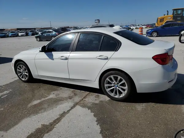 WBA8E1G56GNT99647 2016 BMW 3ER - Image 2