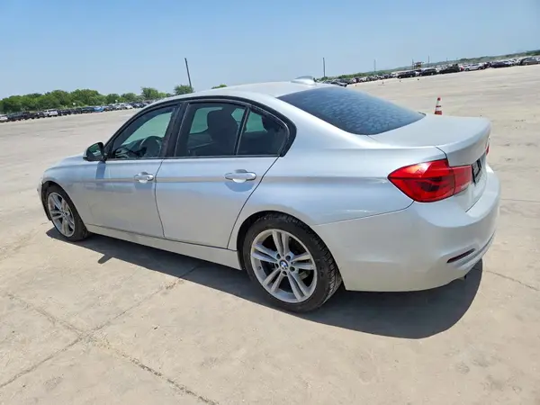 WBA8E1G56GNT99681 2016 BMW 3ER - Image 2