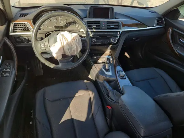 WBA8E1G56HNU13077 2017 BMW 3ER - Image 8