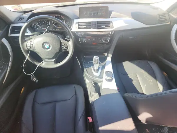 WBA8E1G56HNU13600 2017 BMW 3ER - Image 8