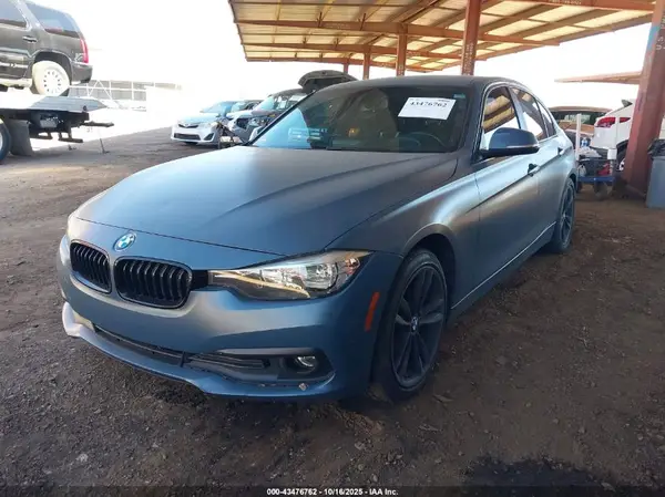 WBA8E1G56HNU15069 2017 BMW 3ER - Image 2