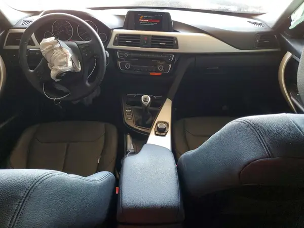 WBA8E1G56JNT72553 2018 BMW 3ER - Image 8