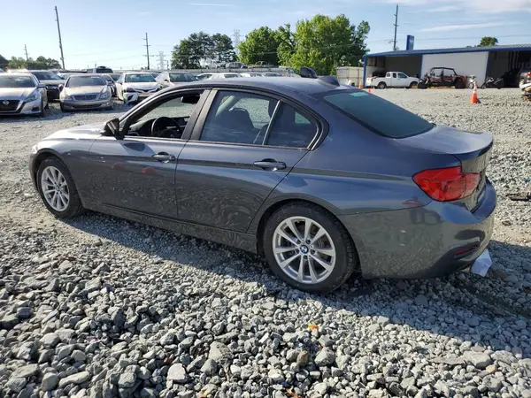 WBA8E1G56JNU89582 2018 BMW 3ER - Image 2