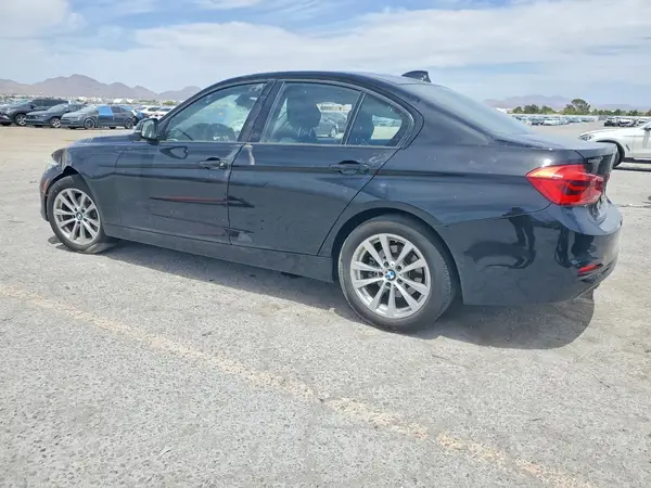 WBA8E1G56JNU92577 2018 BMW 3ER - Image 2