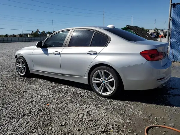 WBA8E1G57GNT33530 2016 BMW 3ER - Image 2