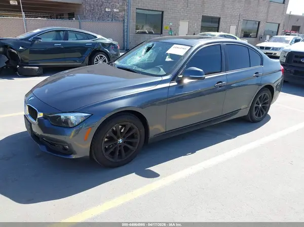 WBA8E1G57GNT34600 2016 BMW 3ER - Image 2