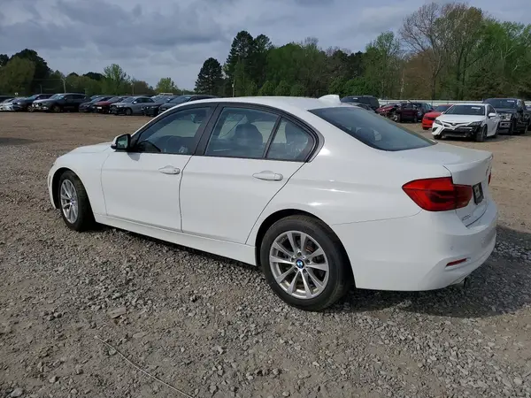 WBA8E1G57GNT36671 2016 BMW 3ER - Image 2