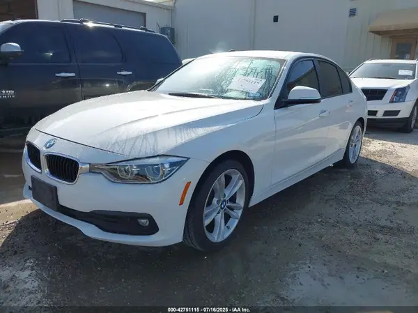 WBA8E1G57GNT37979 2016 BMW 3ER - Image 2