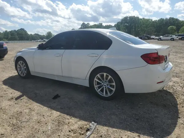 WBA8E1G57GNT38453 2016 BMW 3ER - Image 2