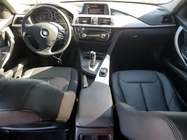 WBA8E1G57GNT99933 2016 BMW 3ER - Image 8