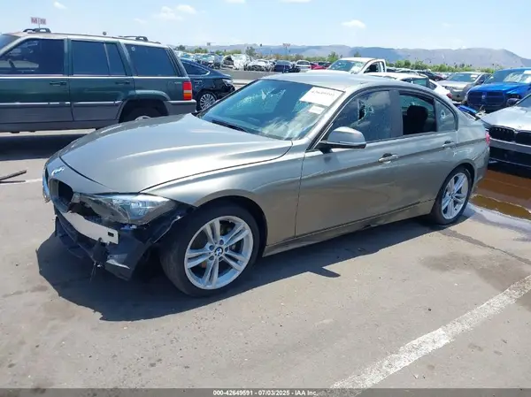 WBA8E1G57GNU10350 2016 BMW 3ER - Image 2