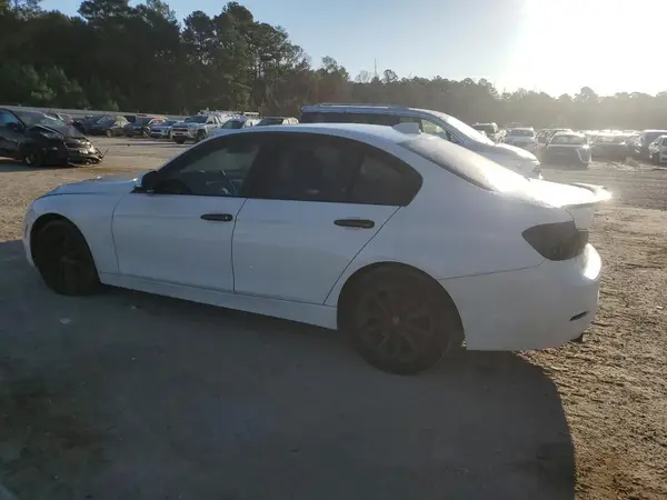 WBA8E1G57GNU10560 2016 BMW 3ER - Image 2