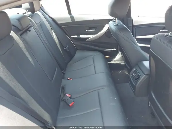 WBA8E1G57GNU10932 2016 BMW 3ER - Image 8