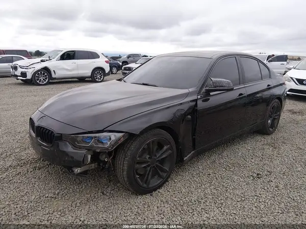 WBA8E1G57GNU11739 2016 BMW 3ER - Image 2