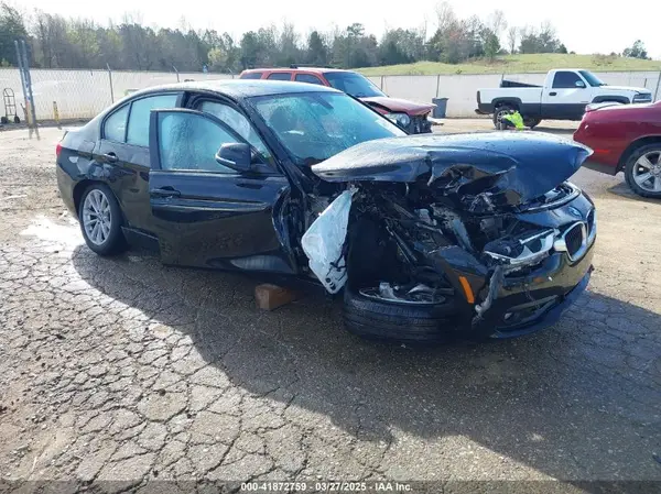 WBA8E1G57JNU89073 2018 BMW 3ER - Image 1