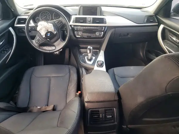WBA8E1G57JNU92507 2018 BMW 3ER - Image 8