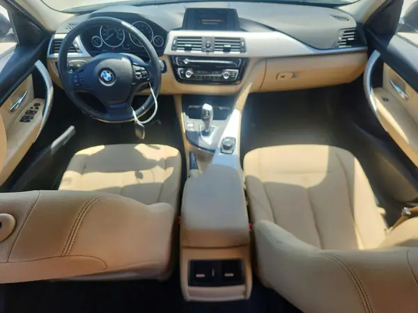 WBA8E1G57JNU93253 2018 BMW 3ER - Image 8