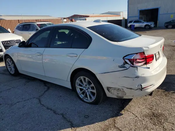 WBA8E1G58GNT35576 2016 BMW 3ER - Image 2