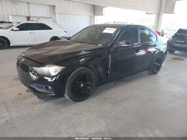 WBA8E1G58GNT37652 2016 BMW 3ER - Image 2