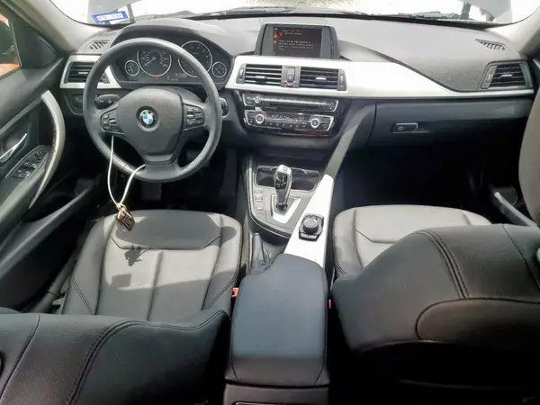 WBA8E1G58GNT99763 2016 BMW 3ER - Image 8