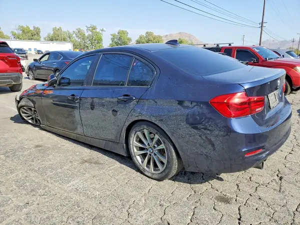 WBA8E1G58GNU10910 2016 BMW 3ER - Image 2