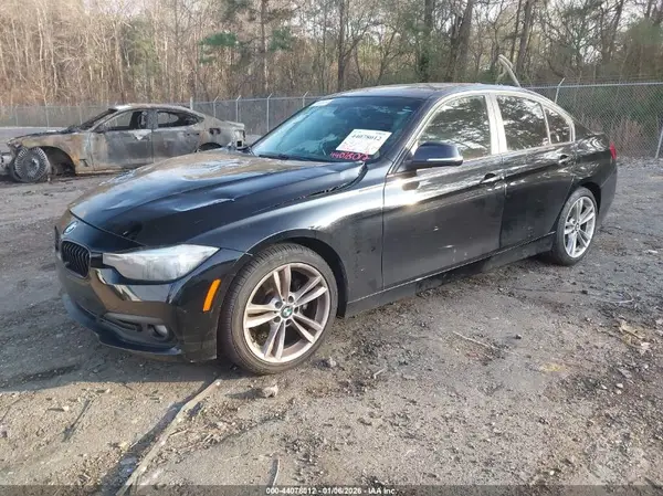 WBA8E1G58HNU12979 2017 BMW 3ER - Image 2