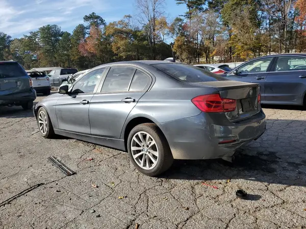 WBA8E1G58HNU13324 2017 BMW 3ER - Image 2