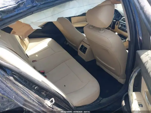 WBA8E1G58HNU14926 2017 BMW 3ER - Image 8