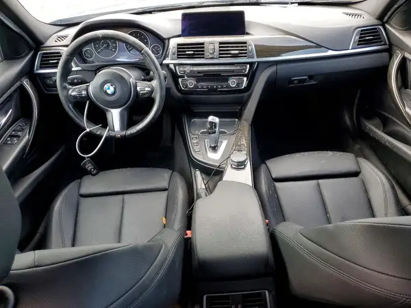 WBA8E1G58HNU15106 2017 BMW 3ER - Image 8