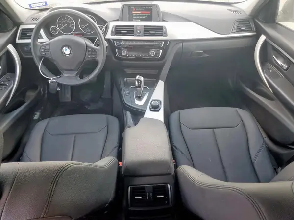 WBA8E1G58JNU89244 2018 BMW 3ER - Image 8