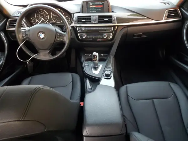 WBA8E1G58JNU91513 2018 BMW 3ER - Image 8
