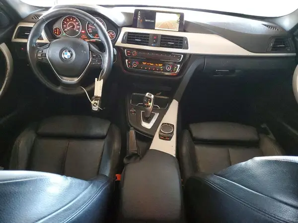 WBA8E1G58JNU92791 2018 BMW 3ER - Image 8