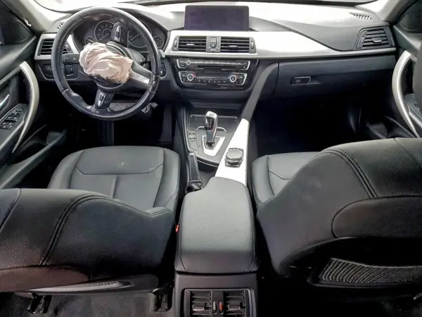 WBA8E1G58JNU92855 2018 BMW 3ER - Image 8