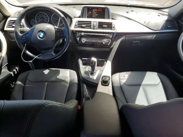 WBA8E1G59GNT34047 2016 BMW 3ER - Image 8