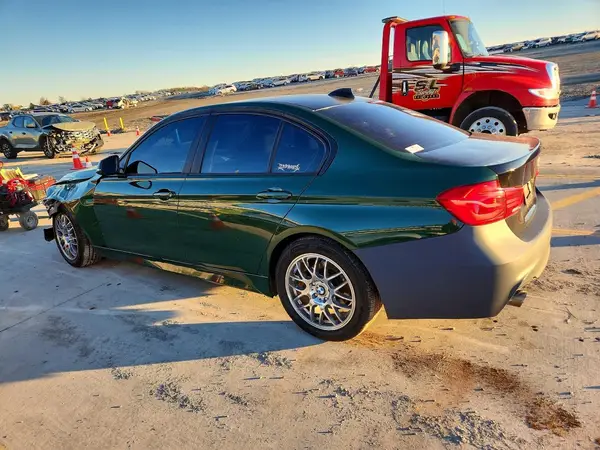 WBA8E1G59GNT99142 2016 BMW 3ER - Image 2
