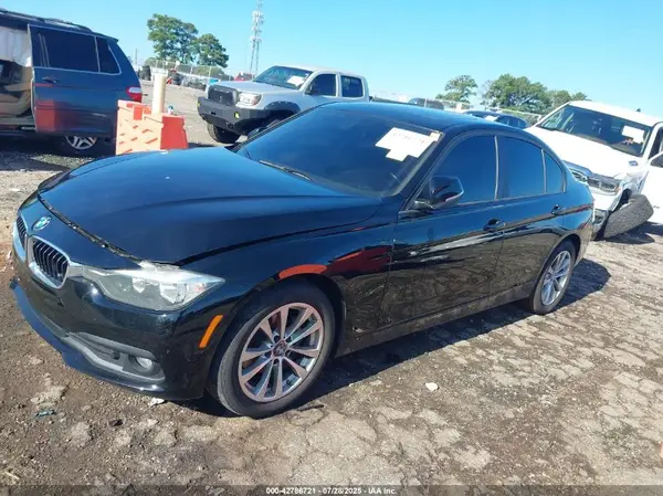 WBA8E1G59GNU11418 2016 BMW 3ER - Image 2