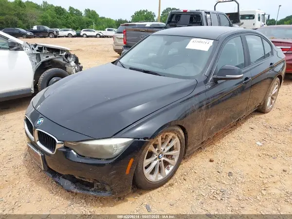 WBA8E1G59GNU11600 2016 BMW 3ER - Image 2